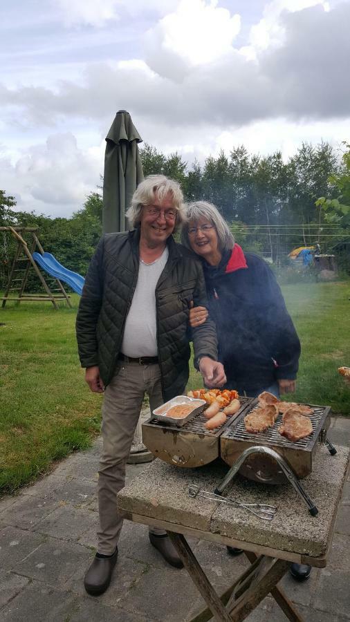 Vakantiehuis "Aan De Zandweg" Roderesch Екстериор снимка